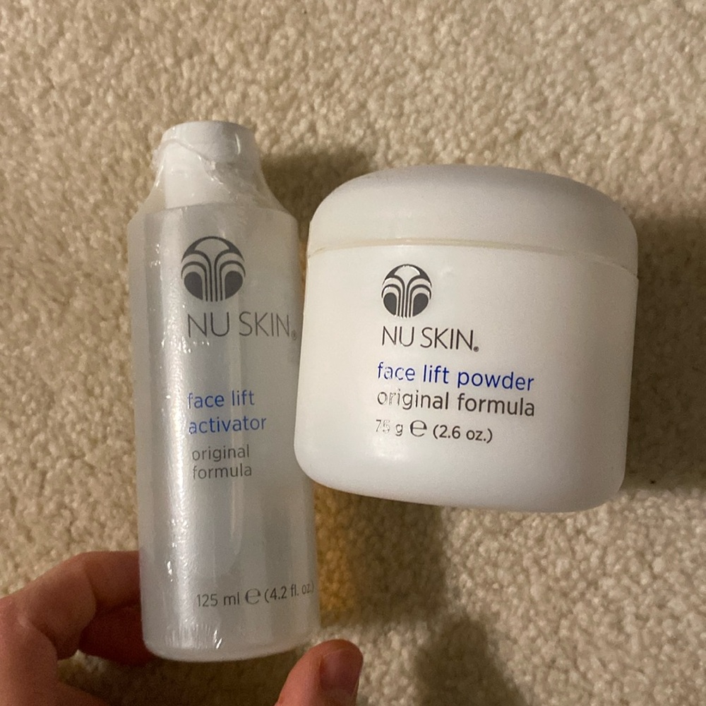 NIB Nuskin Face lift powder & activator